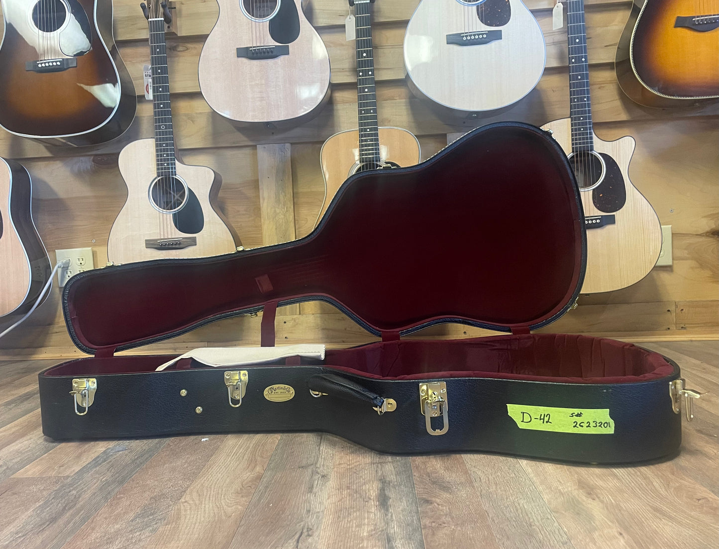 Martin D-42 Acoustic Guitar - Natural (NEW)