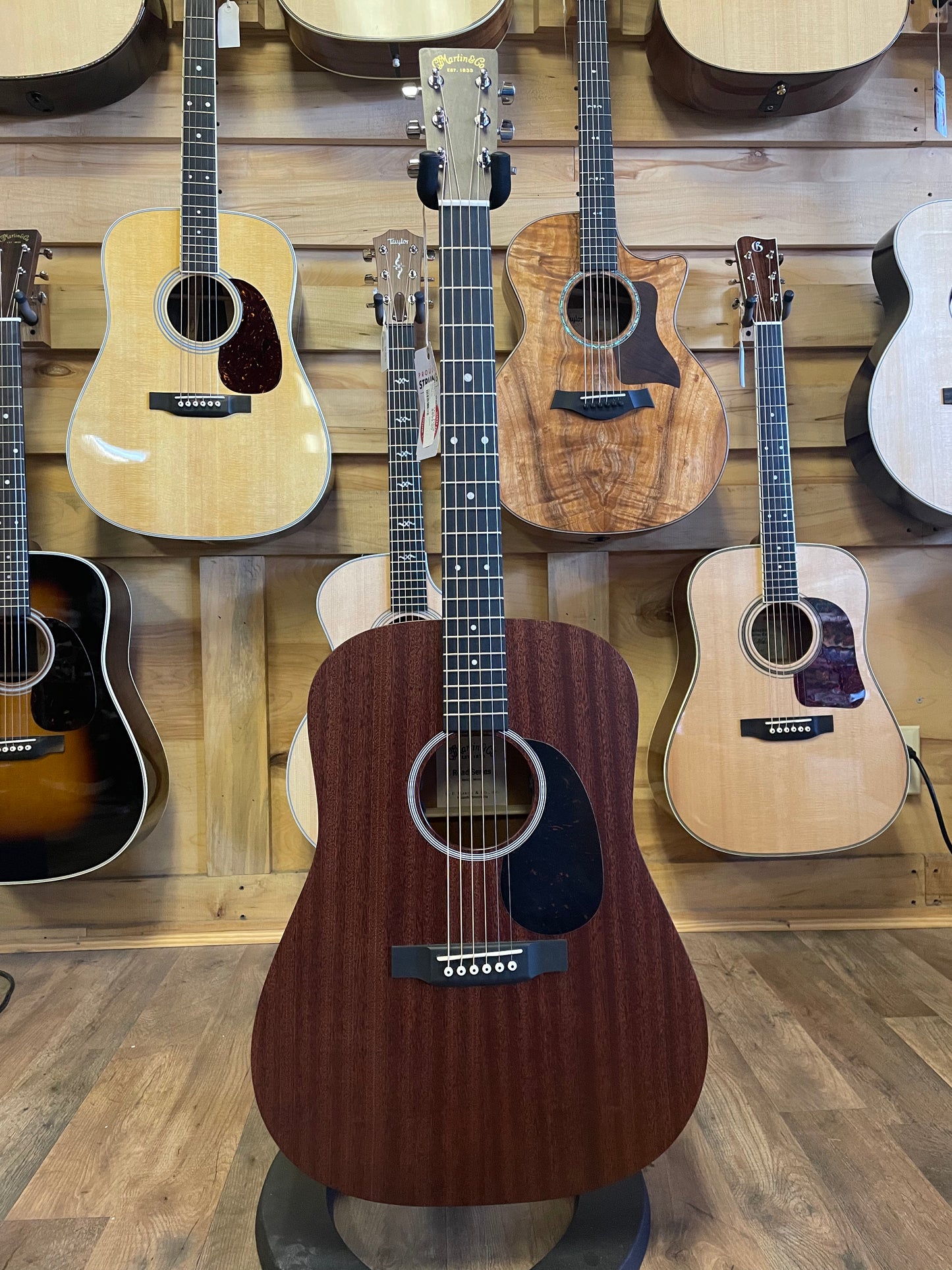 Martin D-10E Road Series - Natural Sapele (NEW)