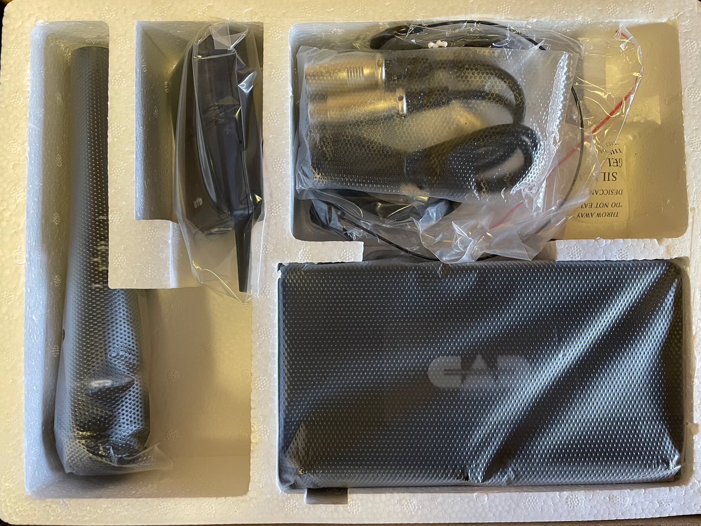 CAD GXLVHBH VHF Wireless Combo System- H Frequency Band