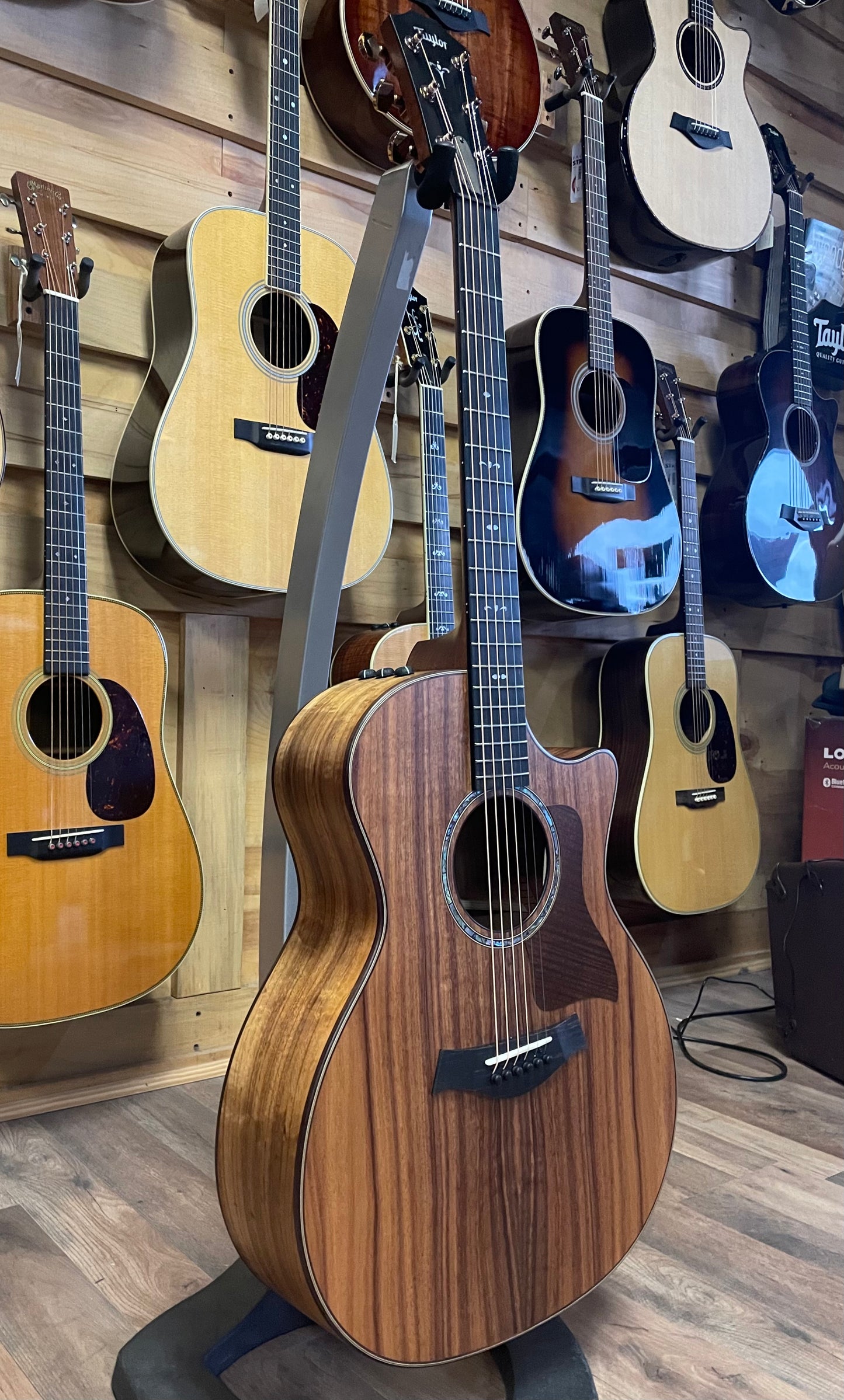 Taylor 724ce