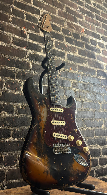 Fender Custom Shop Stratocaster 2023 (USED)