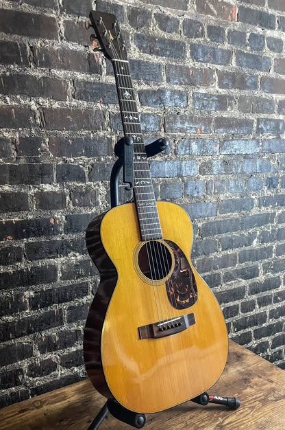 1966 Martin 0-18