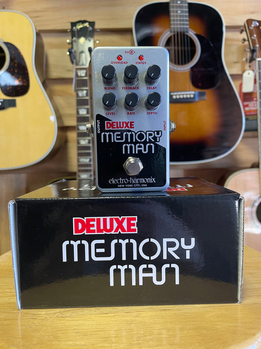 Electro-Harmonix Nano Deluxe Memory Man Analog Delay/Chorus/Vibrato Pedal (NEW)