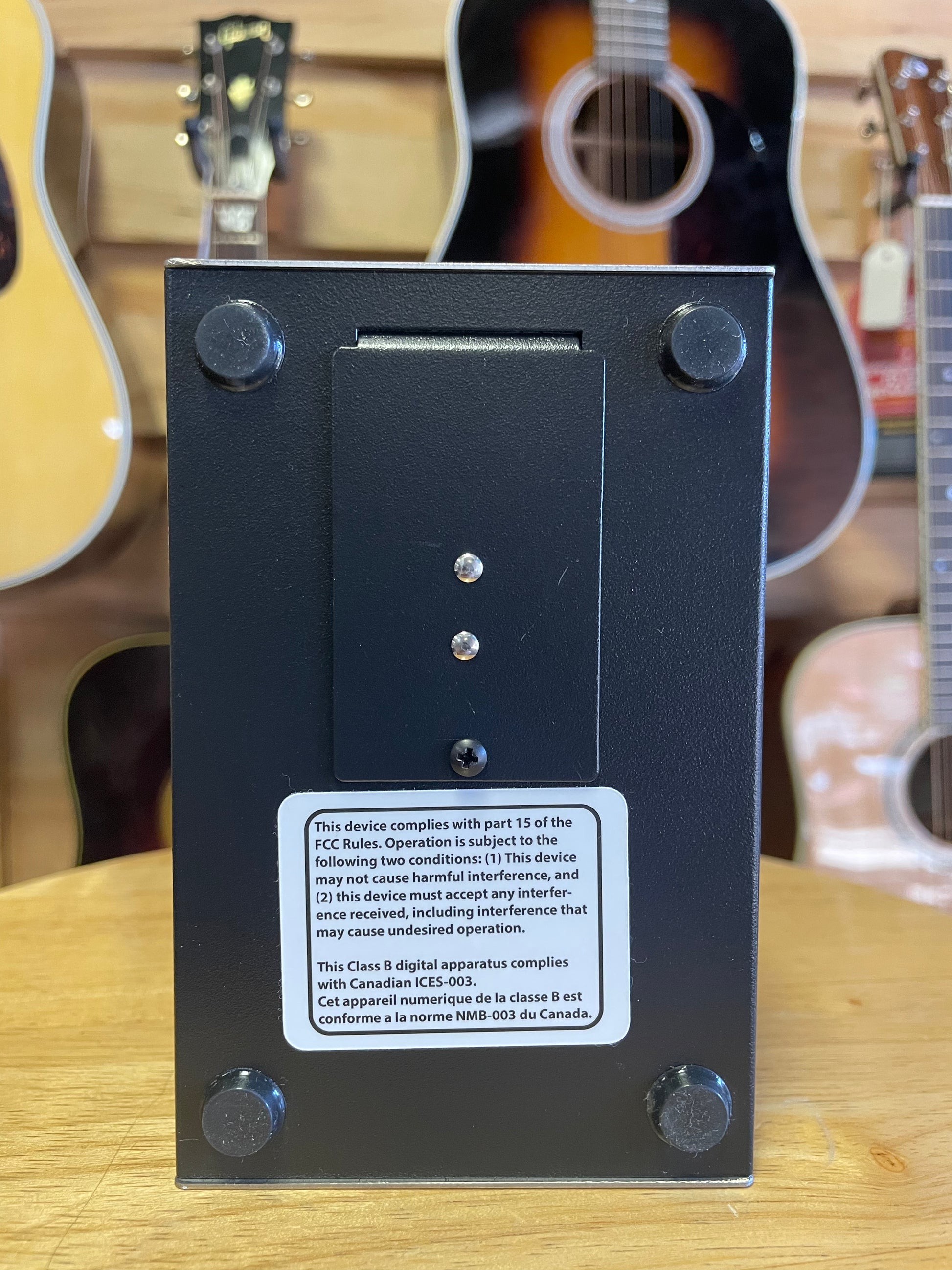 Electro-Harmonix Small Clone Analog Chorus Pedal – Allen Music Shop Electro-Harmonix Small Clone Analog Chorus Pedal – Allen Music Shop