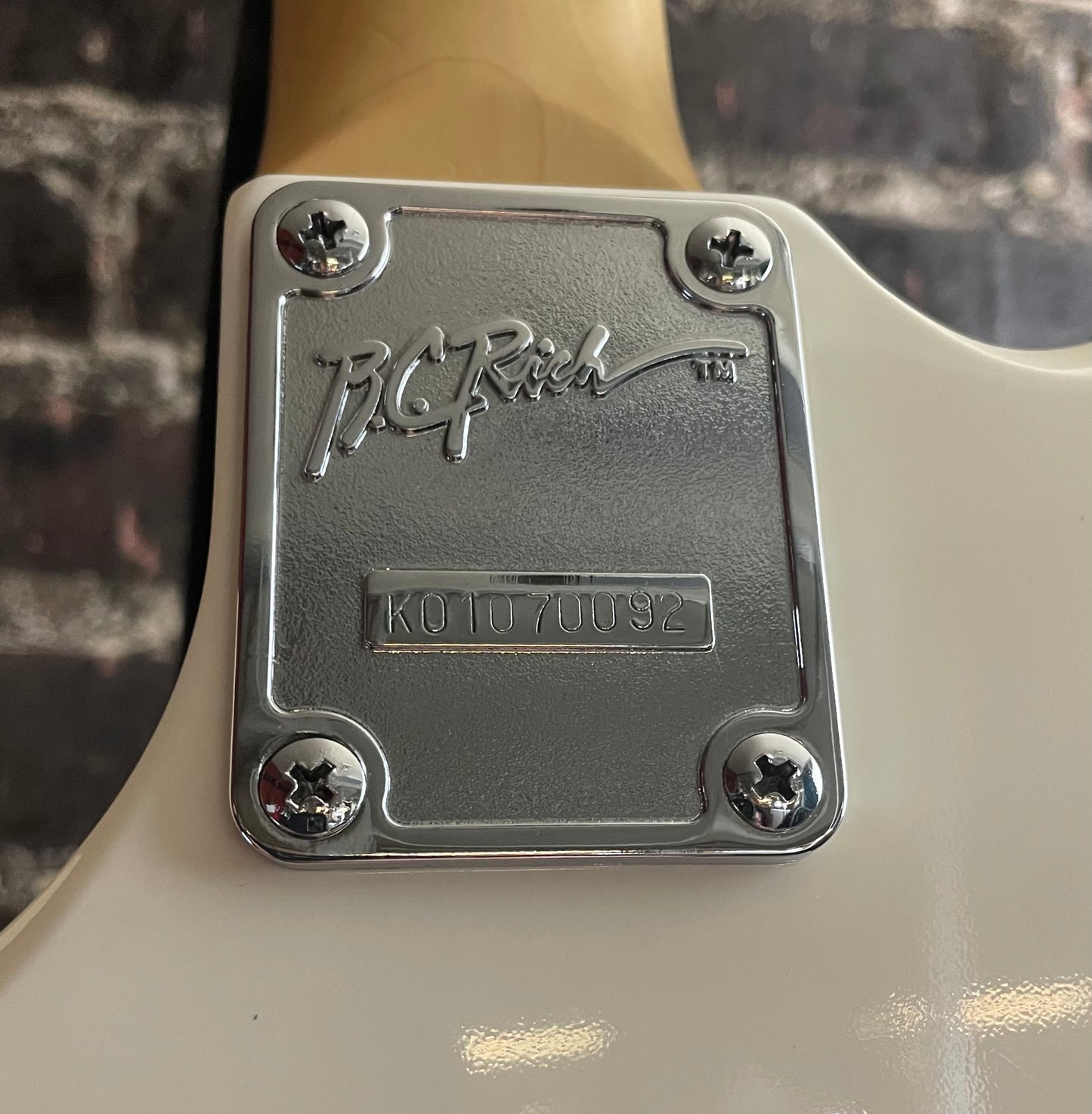 BC Rich Warlock Revenge-White (USED)