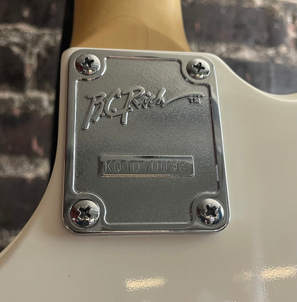 BC Rich Warlock Revenge-White (USED)
