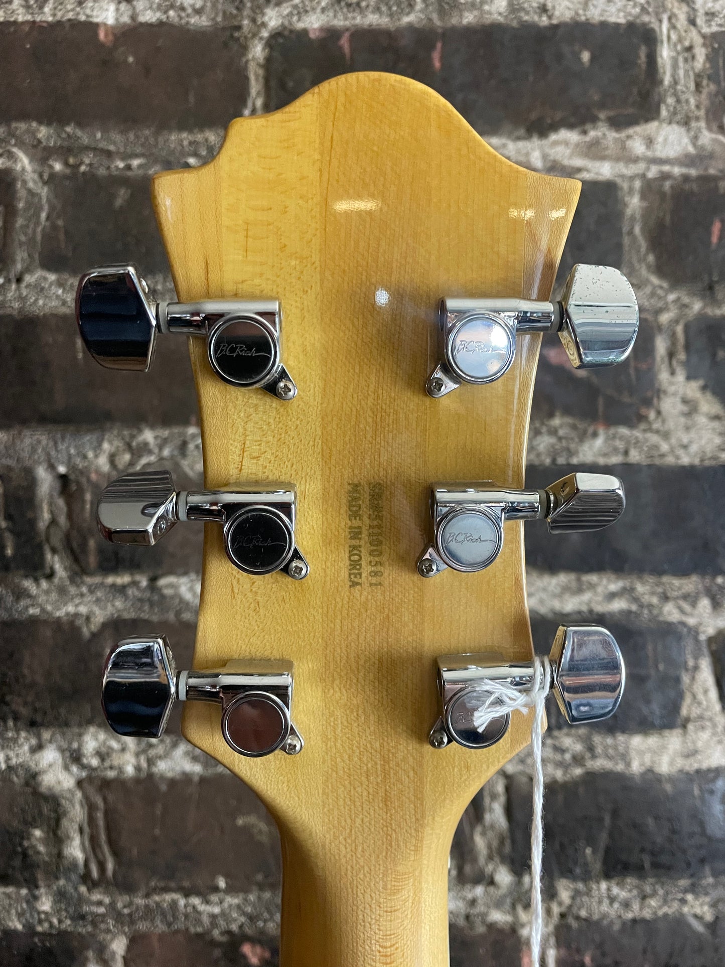 BC Rich NJ Classic Series Mockingbird (USED)