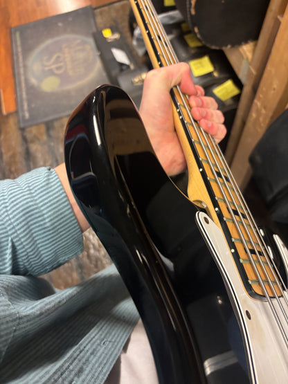 Fender Geddy Lee Artist Series Signature Jazz Bass MIJ (USED)