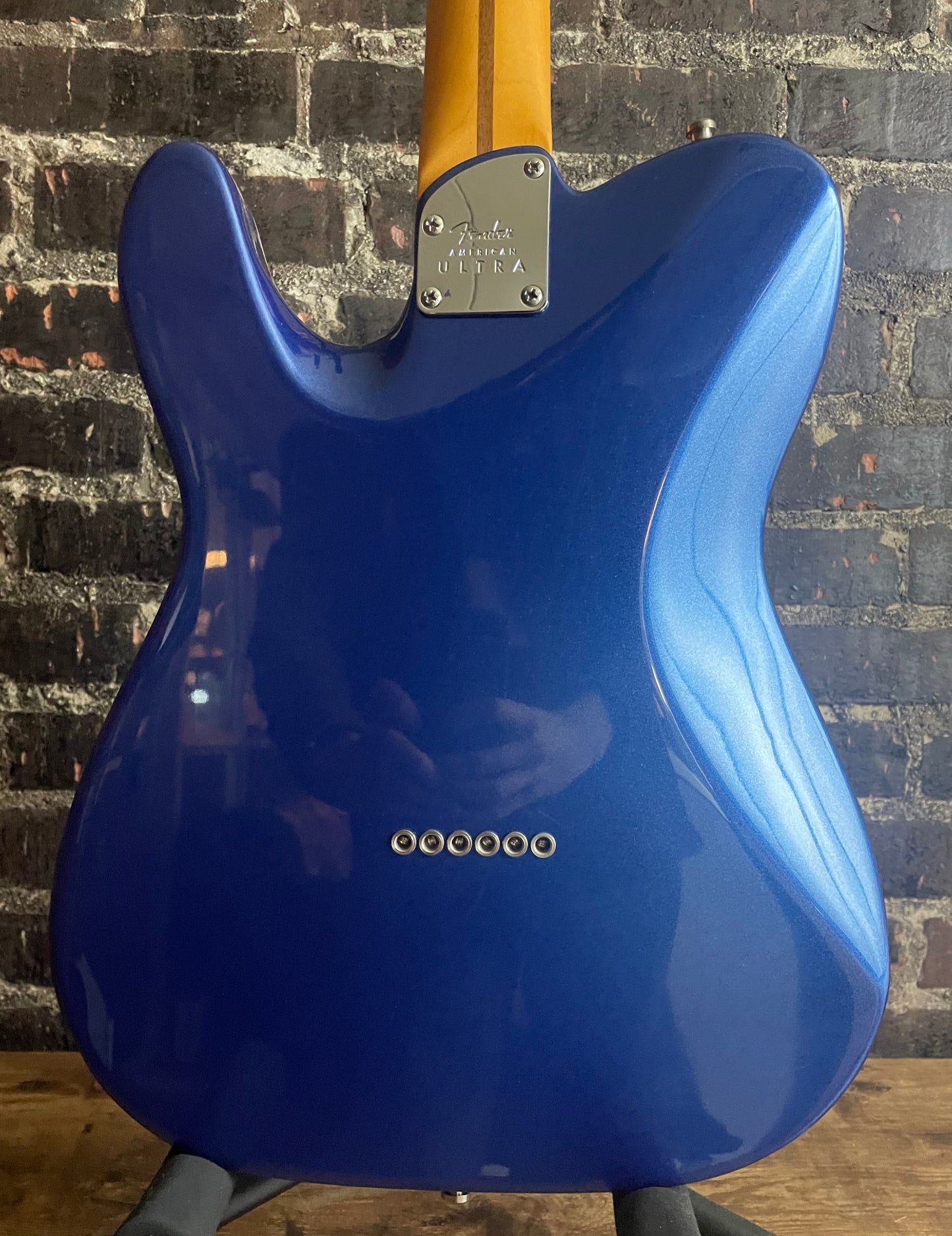 Fender American Ultra Telecaster - Cobra Blue with Maple Fingerboard