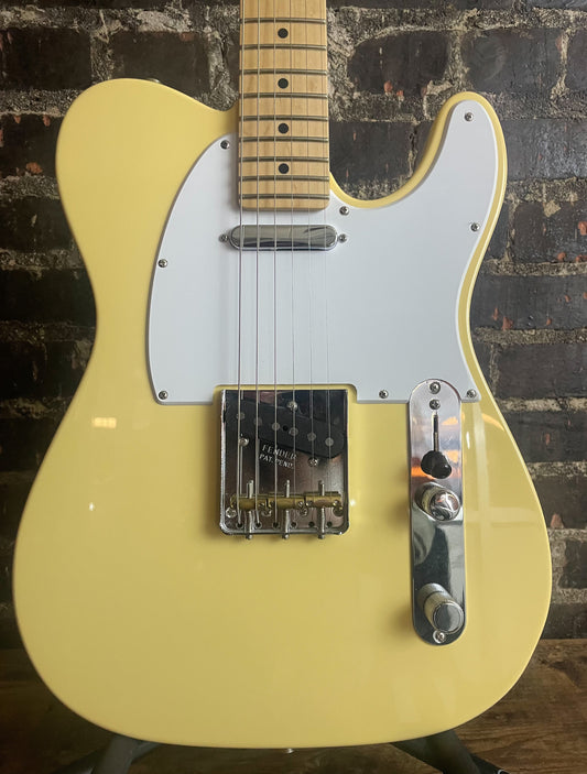 2021 Fender American Performer Telecaster - Vintage White with Maple Fingerboard (USED)