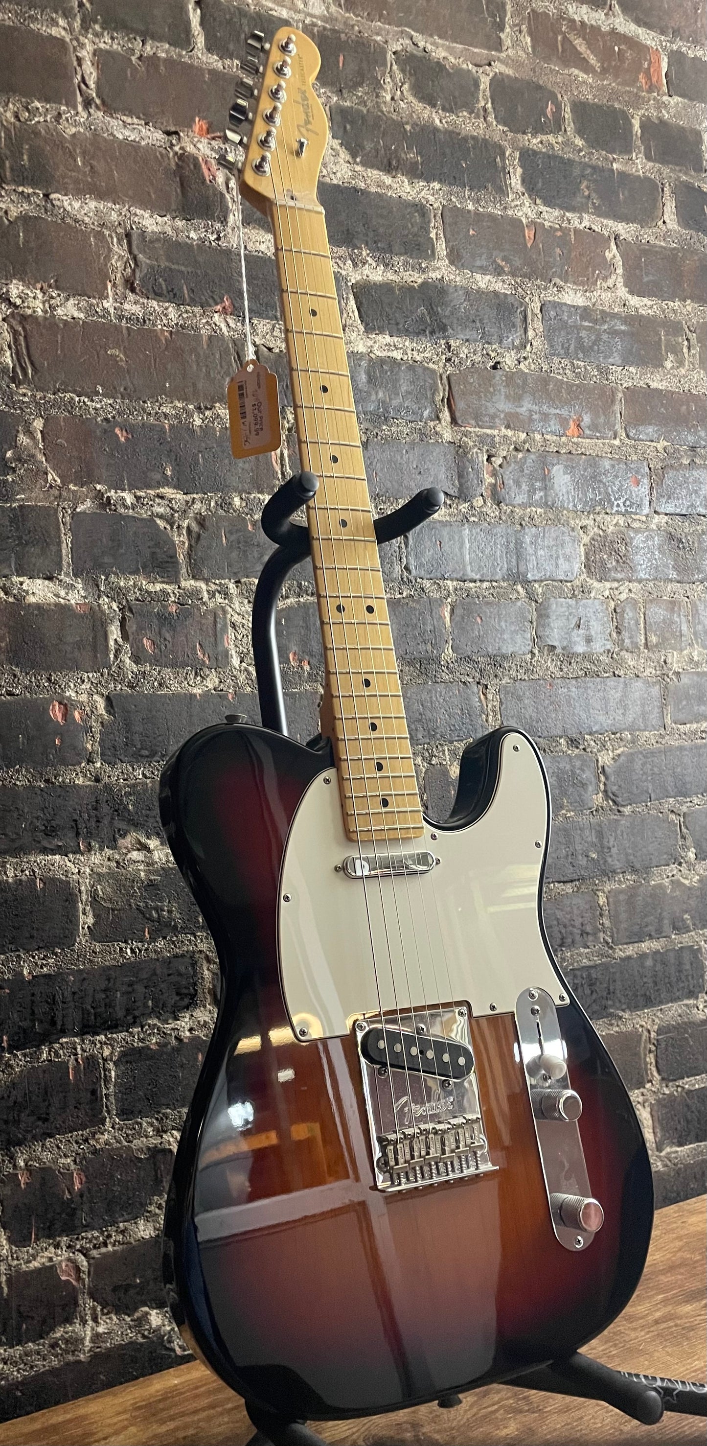 2015 Fender American Standard Telecaster-sunburst (USED)