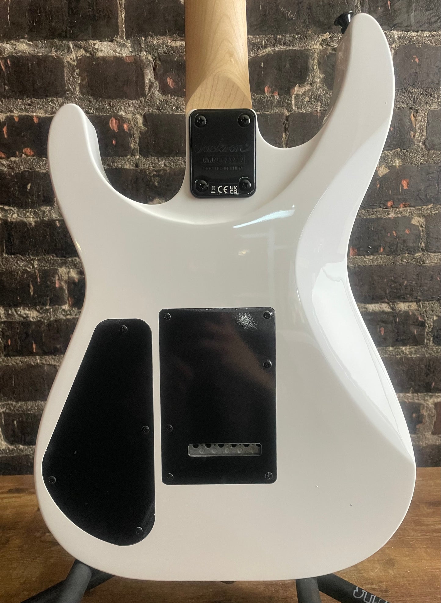 Jackson Dinky JS11 Electric Guitar - White