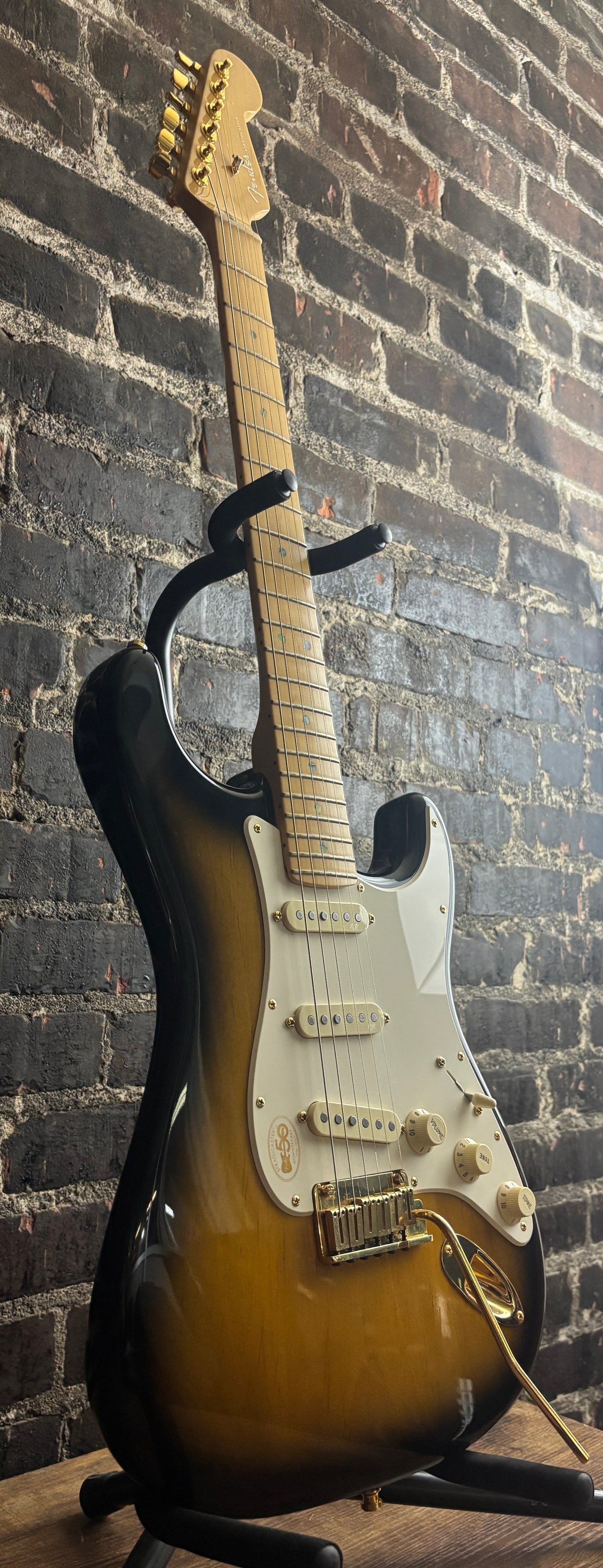 Fender 50th Anniversary American Deluxe Stratocaster (USED)