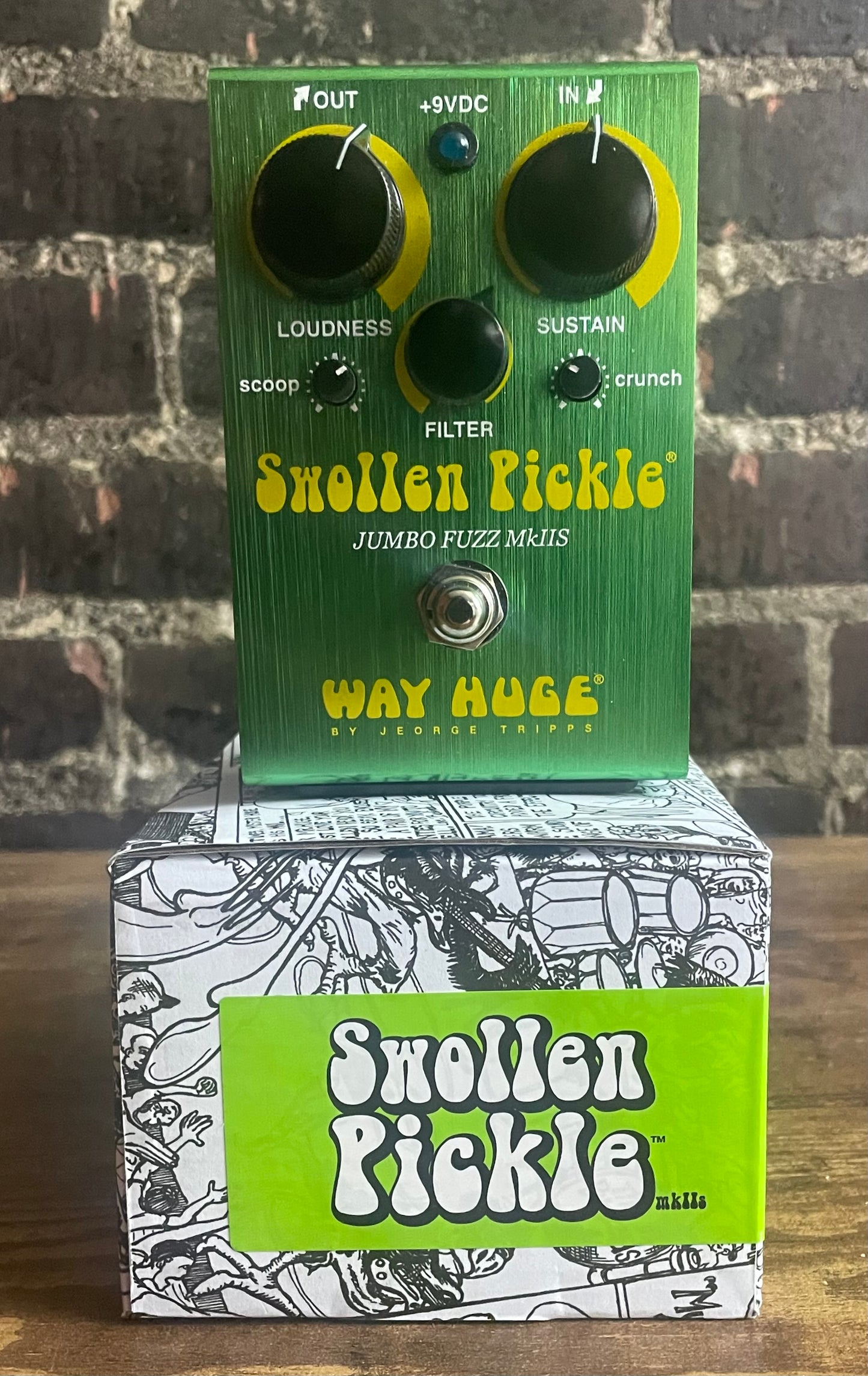 Way Huge Swollen Pickle MkIIS Jumbo Fuzz Pedal (USED)