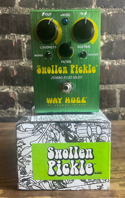 Way Huge Swollen Pickle MkIIS Jumbo Fuzz Pedal (USED)