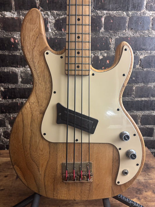 Peavey T-20 (USED)