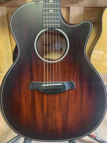 Taylor 324ce Builder's Edition (NEW)