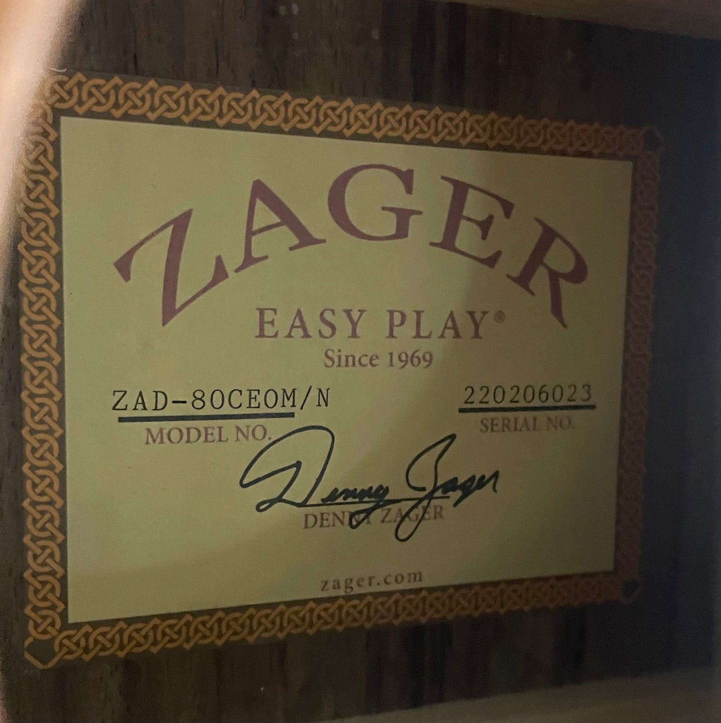 2022 Zager ZAD80CE Acoustic Electric Pro Series Smaller “OM” Size (USED)