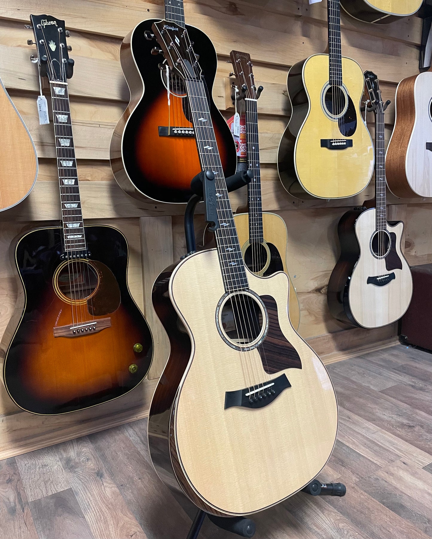 Taylor 814ce (NEW)