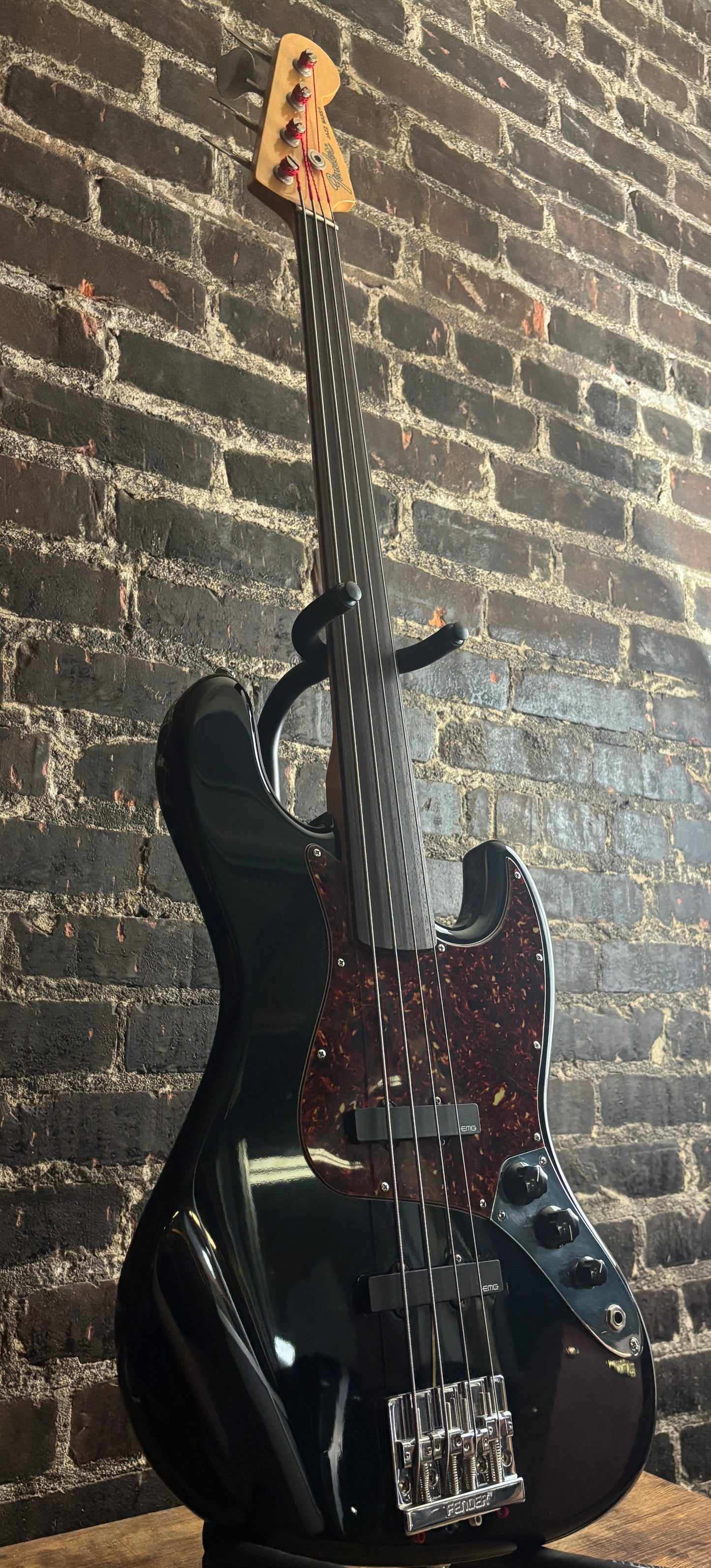 Fender Fretless Jazz Bass MIJ (USED)