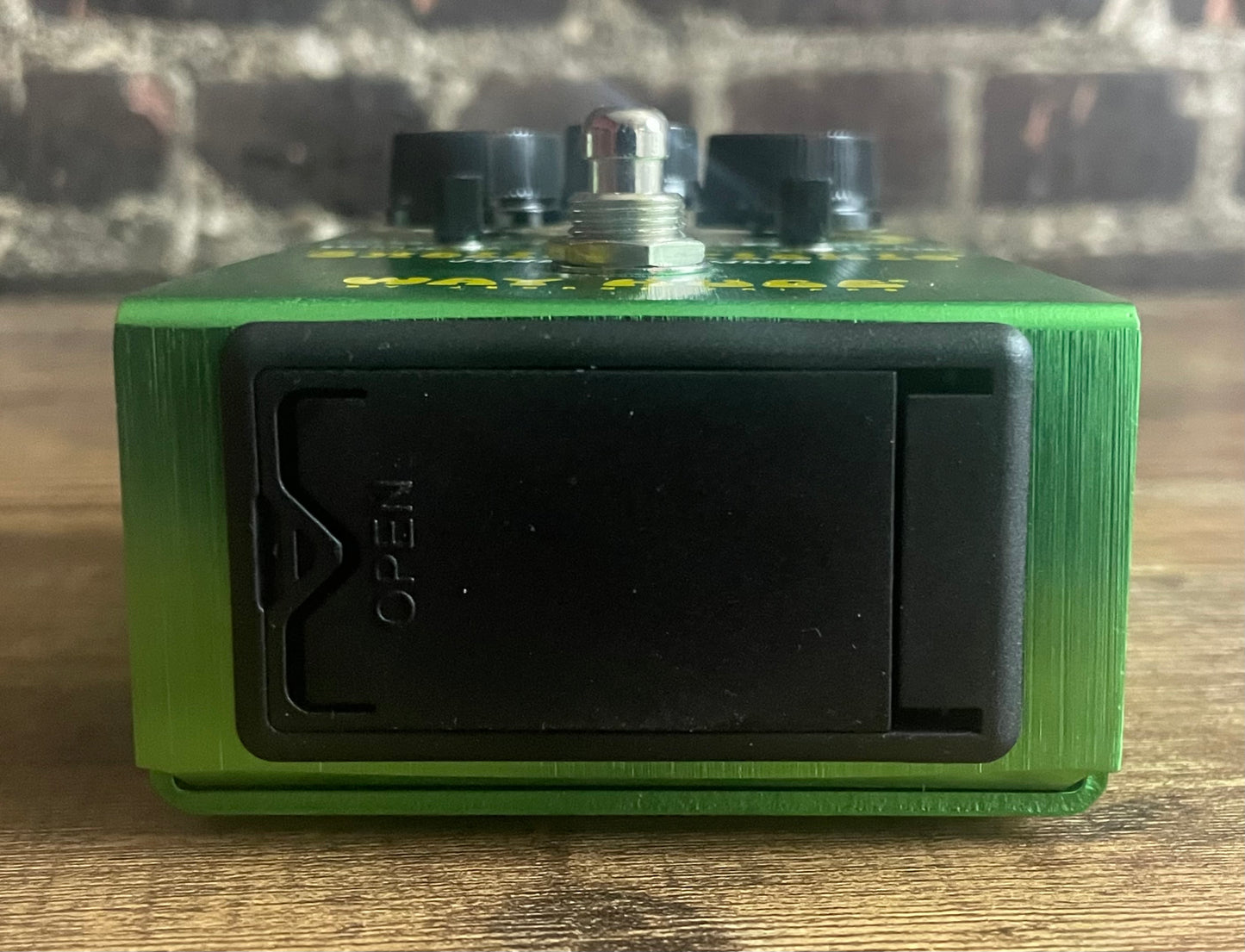 Way Huge Swollen Pickle MkIIS Jumbo Fuzz Pedal (USED)