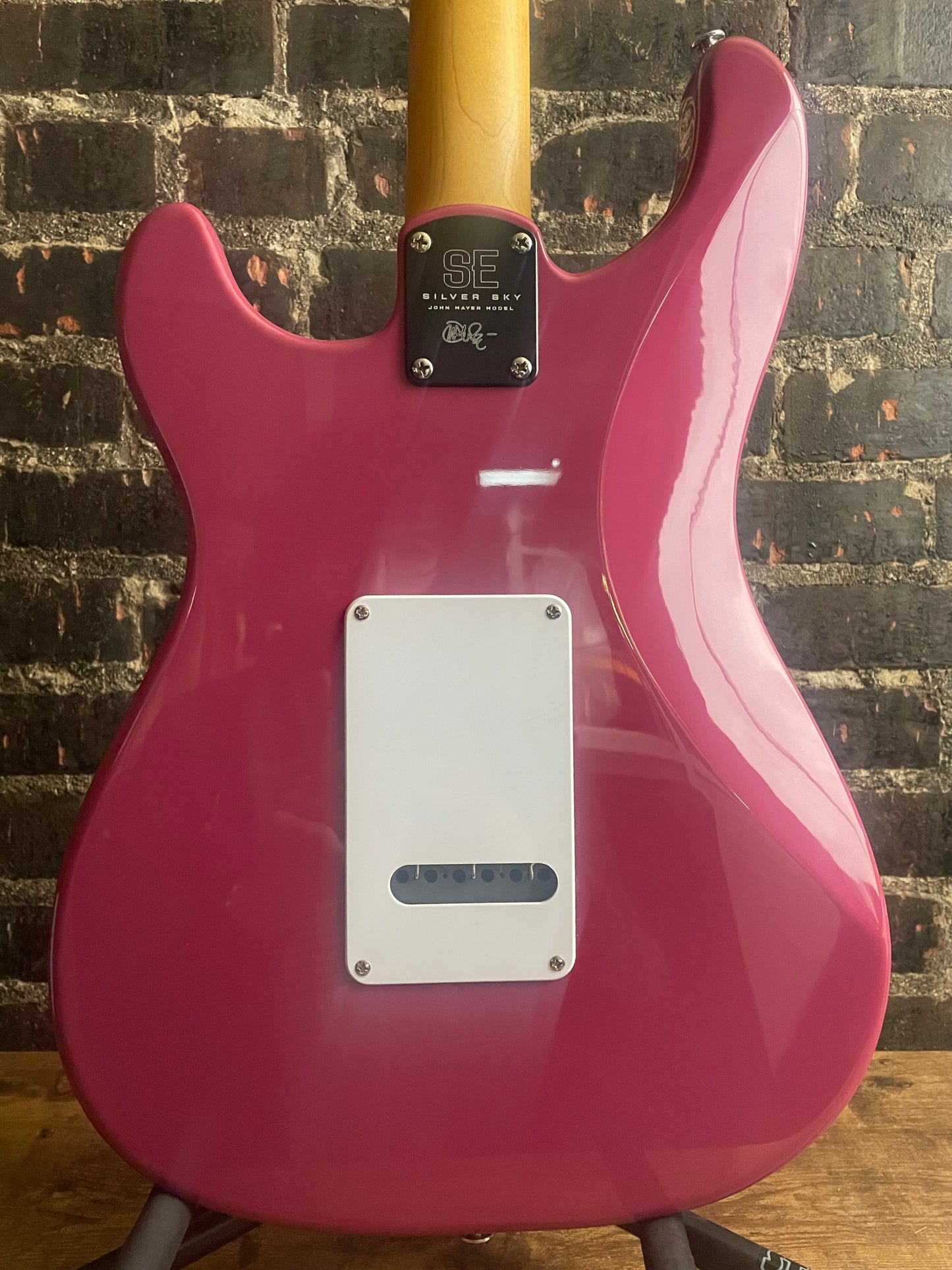 PRS SE Silver Sky - Dragon Fruit (USED)