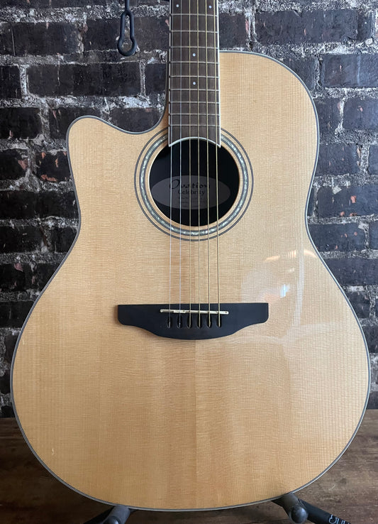 Ovation Celebrity Left-handed Acoustic-electric Guitar - Natural (USED)