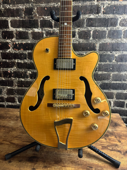 Ace Swingmaster hollowbody electric guitar (USED)