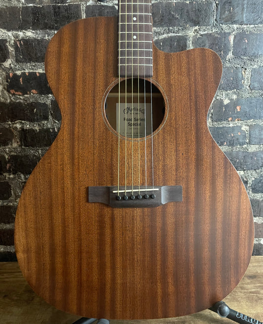 Martin 000C-10E Road Series Limited-Edition All-Sapele Auditorium Acoustic-Electric Guitar Dark Mahogany