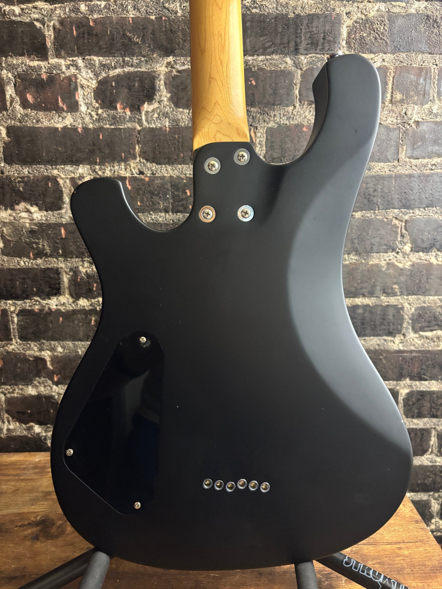Schecter 006 Deluxe (USED)