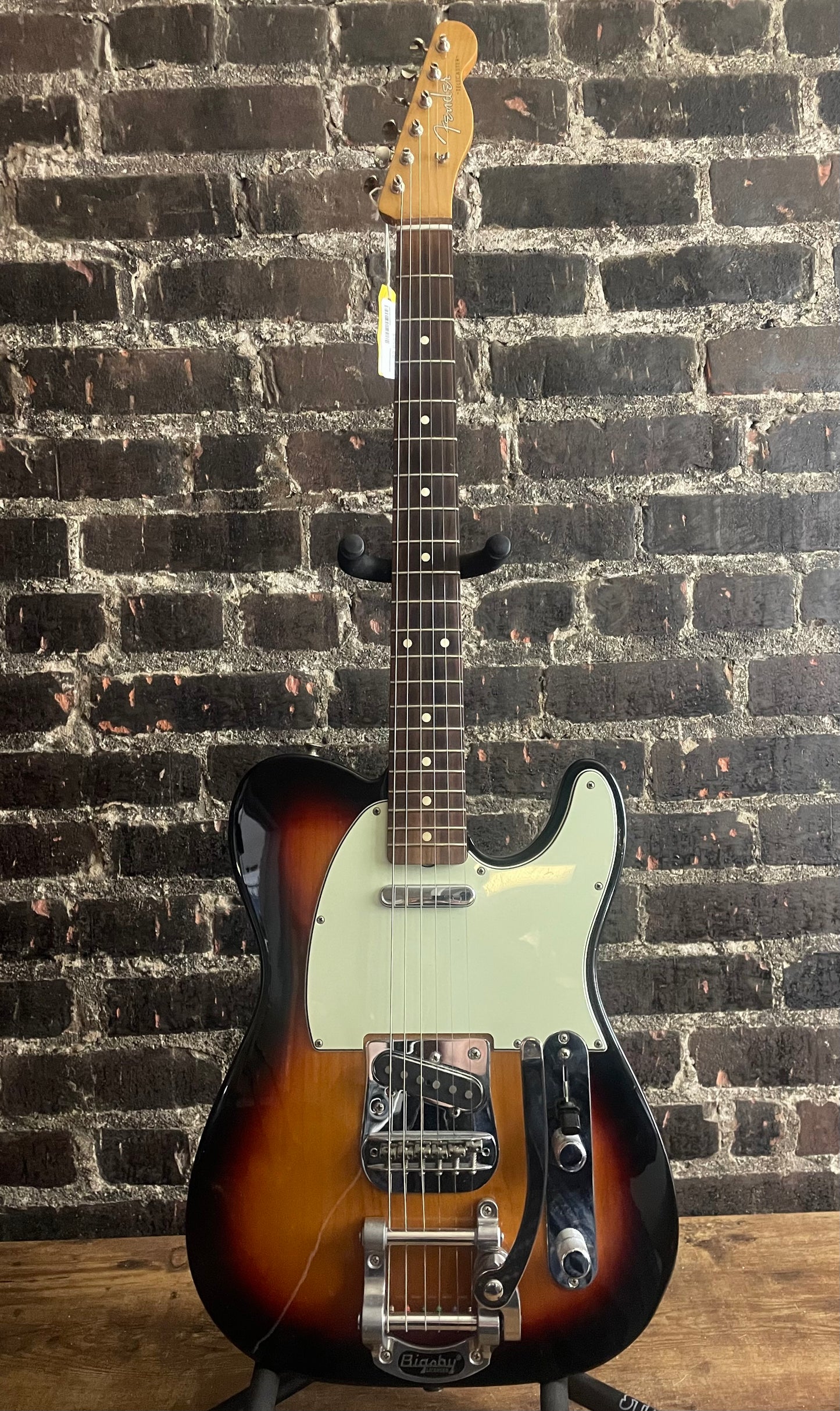 2019 Fender Vintera '60s Telecaster Bigsby - 3-color Sunburst (USED)