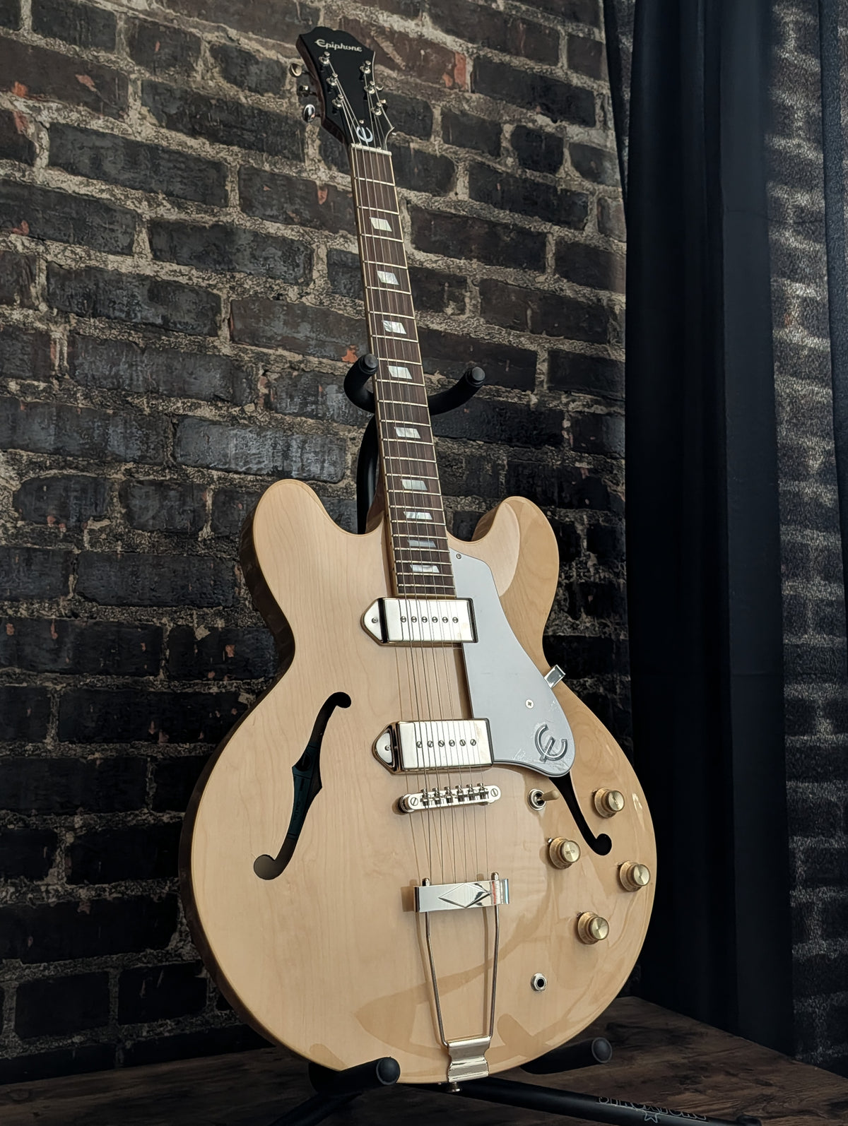 Epiphone Casino Hollowbody Electric Guitar - Natural