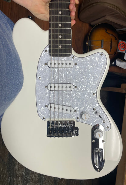 2023 Ibanez ICHI00 Ichiko Nito Electric Guitar (USED)