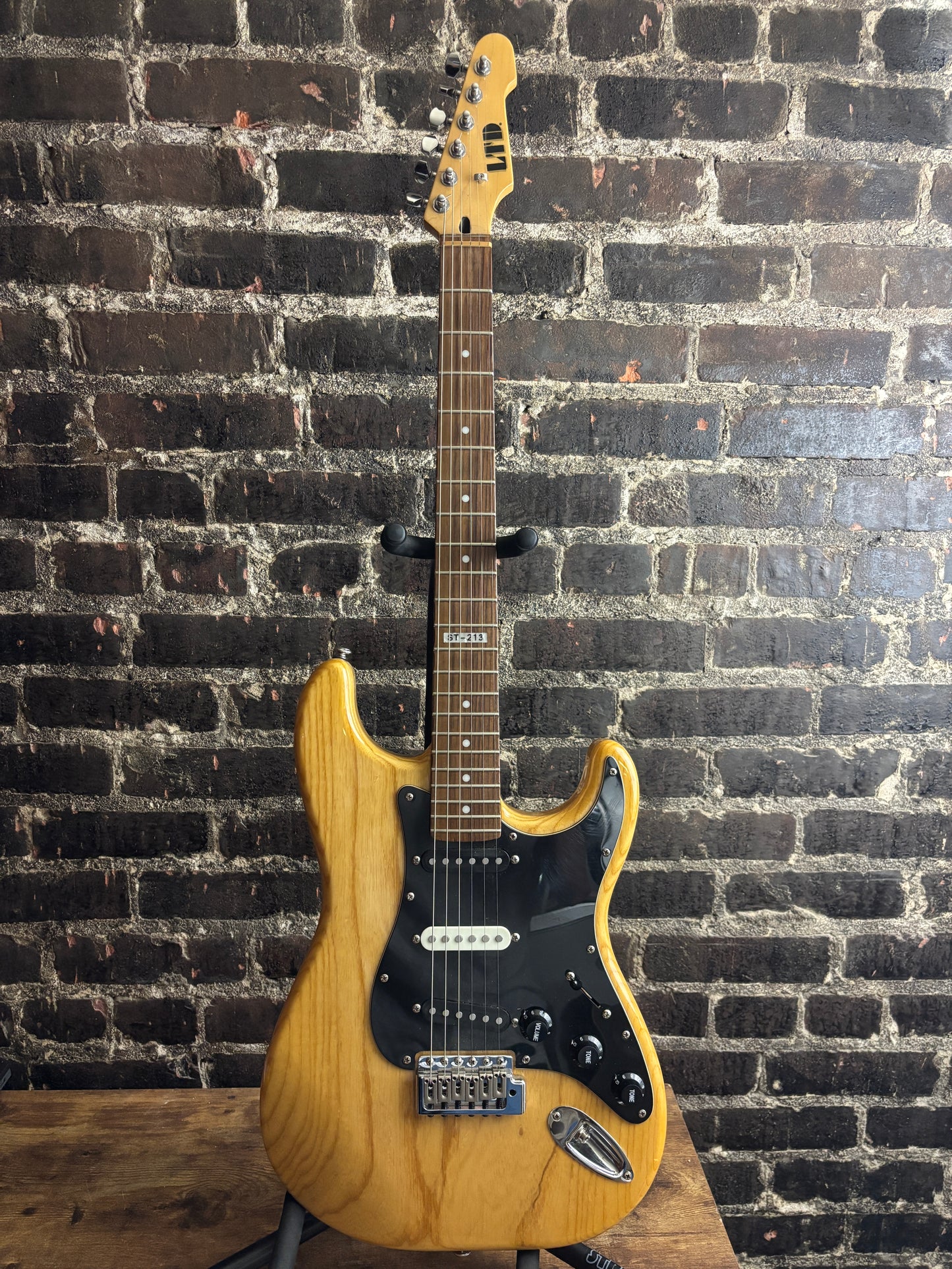 ESP LTD ST-213 (USED)