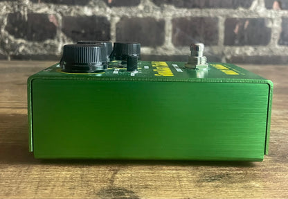 Way Huge Swollen Pickle MkIIS Jumbo Fuzz Pedal (USED)