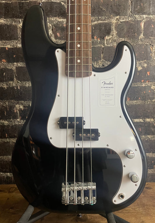 Fender Standard Precision Bass - Black, Laurel Fingerboard