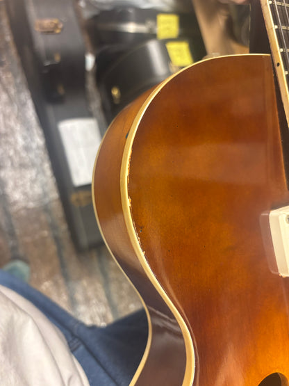 Barclay Hollowbody (USED - 1967)