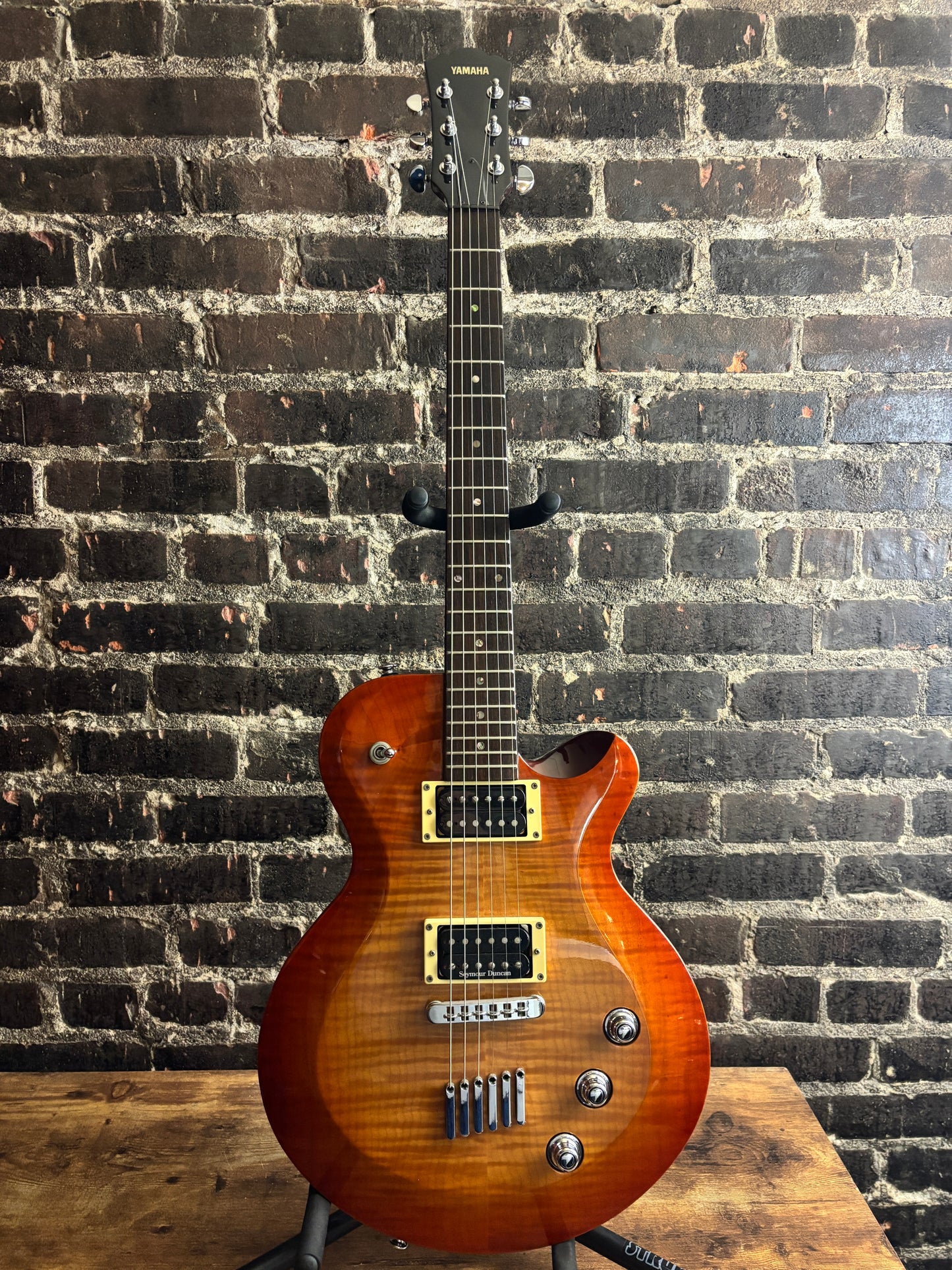 Yamaha AES620 (USED)