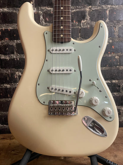 2024 Fender Vintera II 60’s Stratocaster-Olympic White (USED)