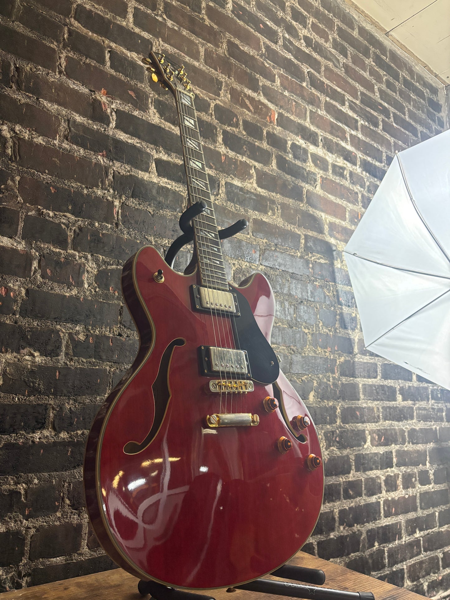 Washburn HB35 (USED)