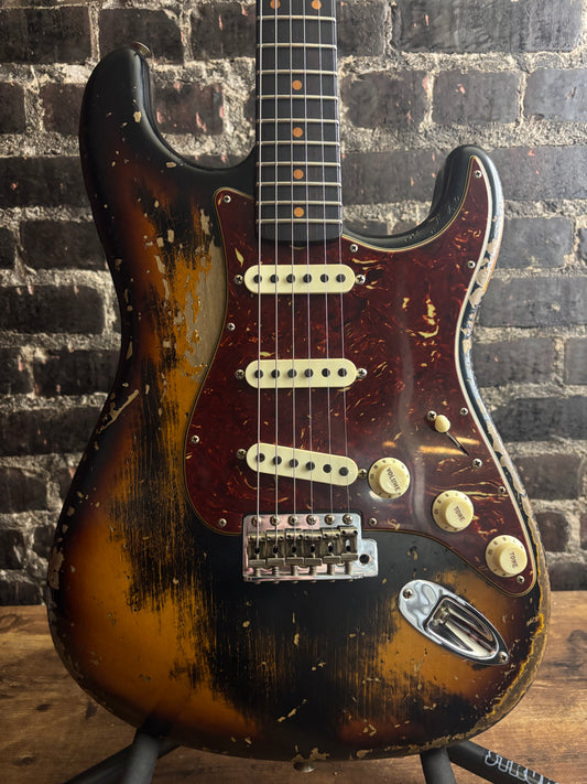Fender Custom Shop Stratocaster 2023 (USED)