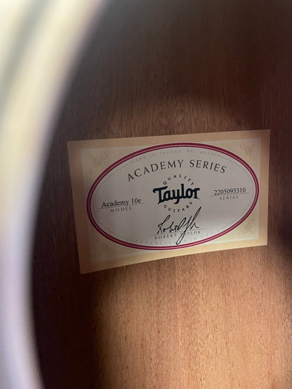 Taylor Academy 10e