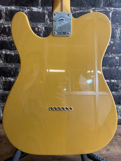 Fender American Professional Classic Telecaster Electric Guitar - Butterscotch Blonde