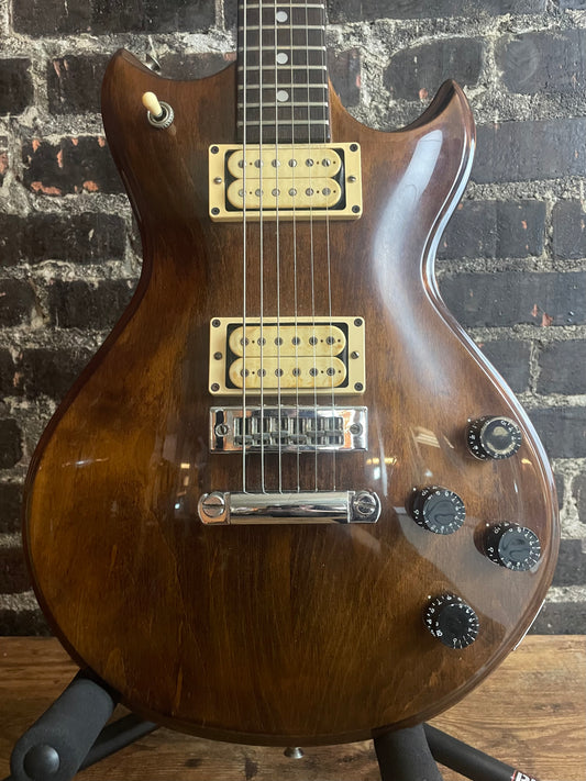 Late 70’s Westbury Deluxe Electric Guitar (USED)