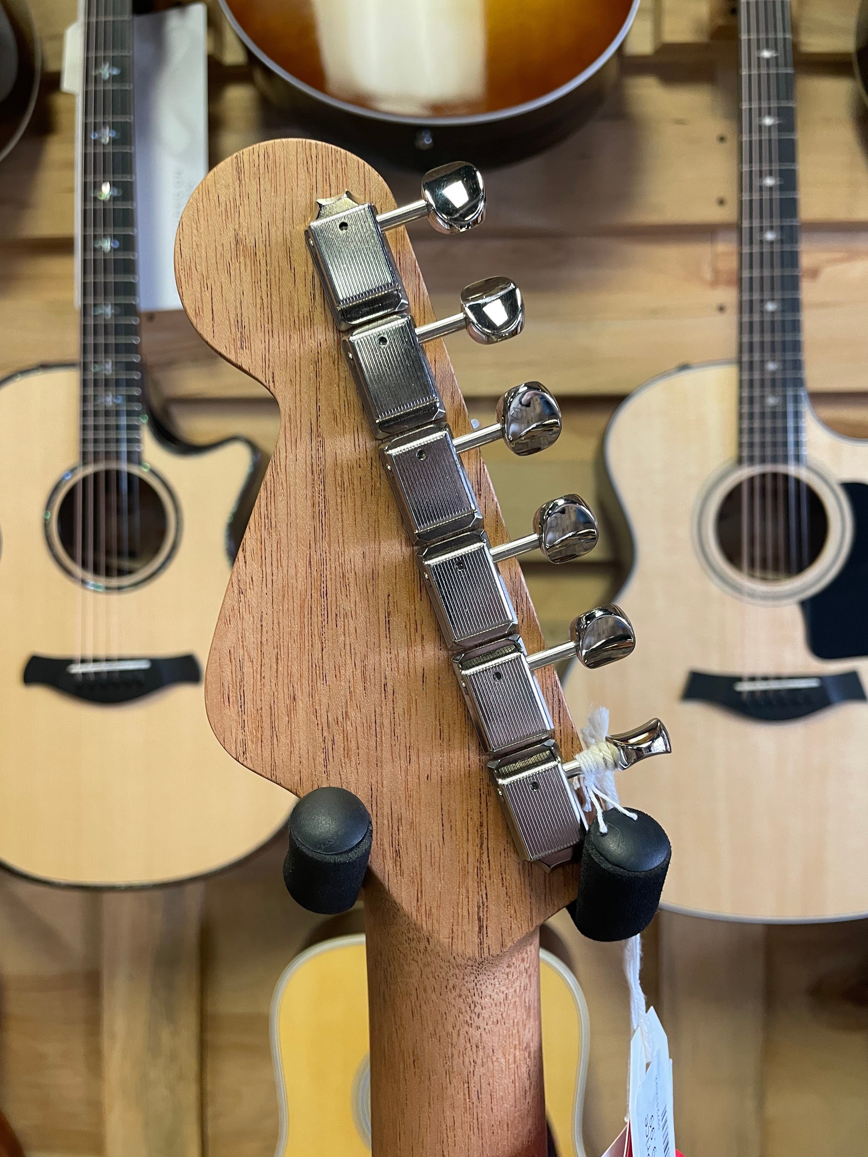 Fender Highway Series Dreadnought Acoustic-electric Guitar 