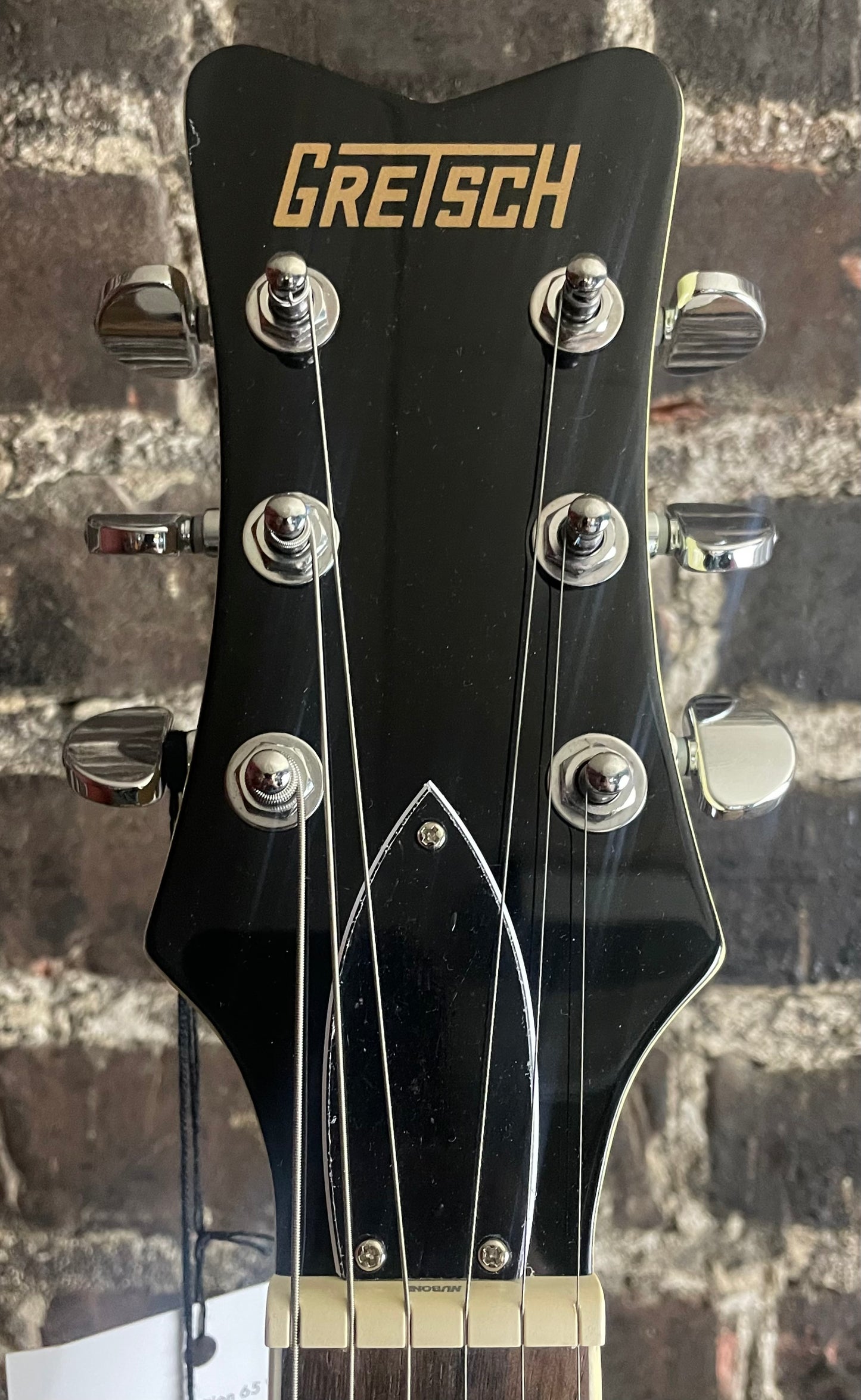 Gretsch Streamliner Jet Club Electric Guitar - Aged White