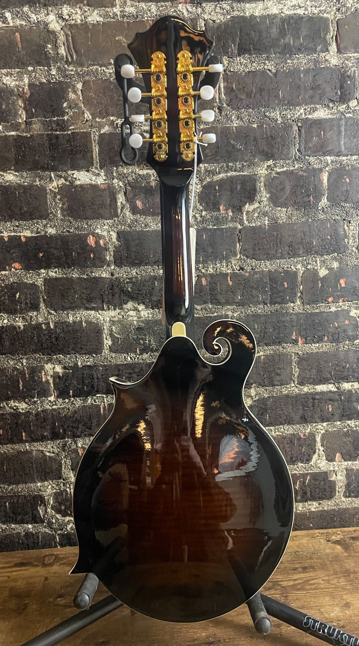 Ibanez M522 Mandolin - Dark Violin Sunburst Gloss