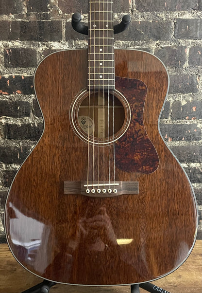 Guild OM-120 Orchestra Acoustic Guitar - Natural (USED)