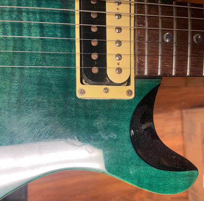 2000’s PRS SE Custom 24 w/ tremolo (USED)