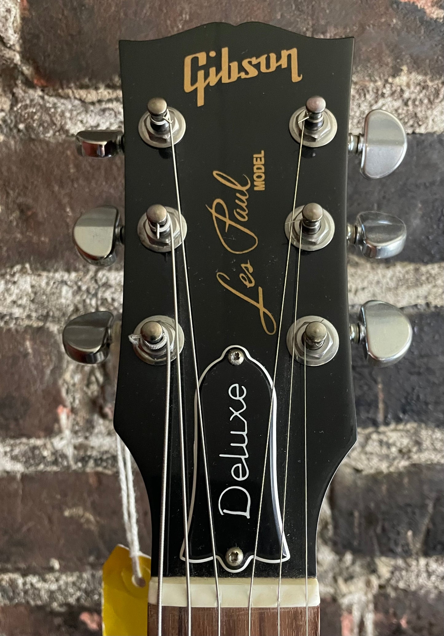 2010 Gibson Les Paul Deluxe-Sunburst (USED)